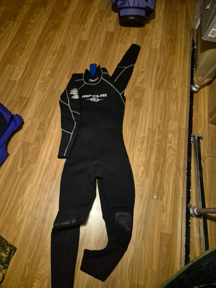 Rip Curl Wet suit - Image 1