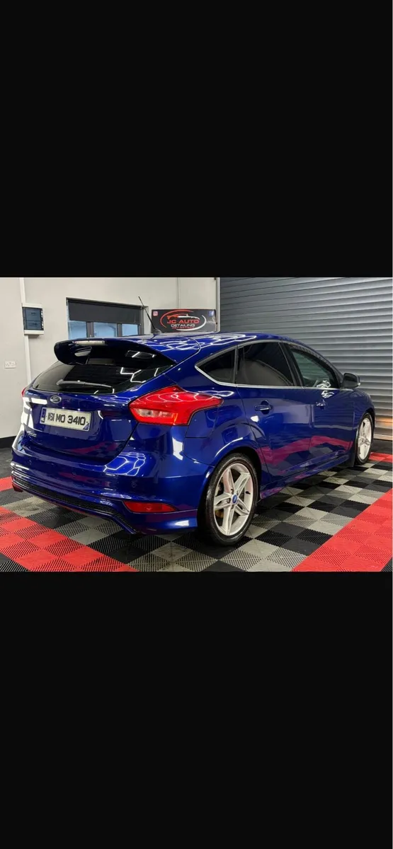 Ford focus Zetec S - Image 2