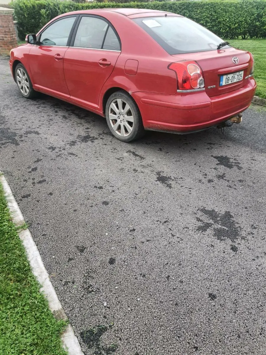 Toyota Avensis Diesel - Image 4