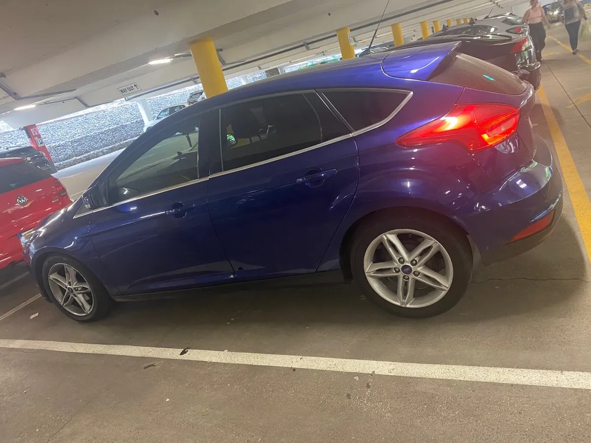 Ford Focus 2015 - Image 4