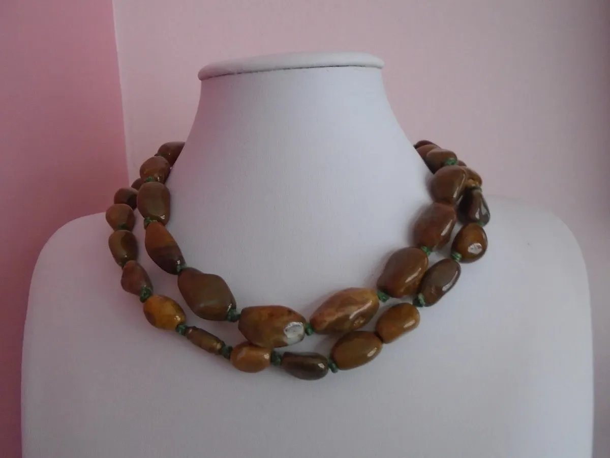 Long gemstone necklace.Jewellery,Necklace - Image 1