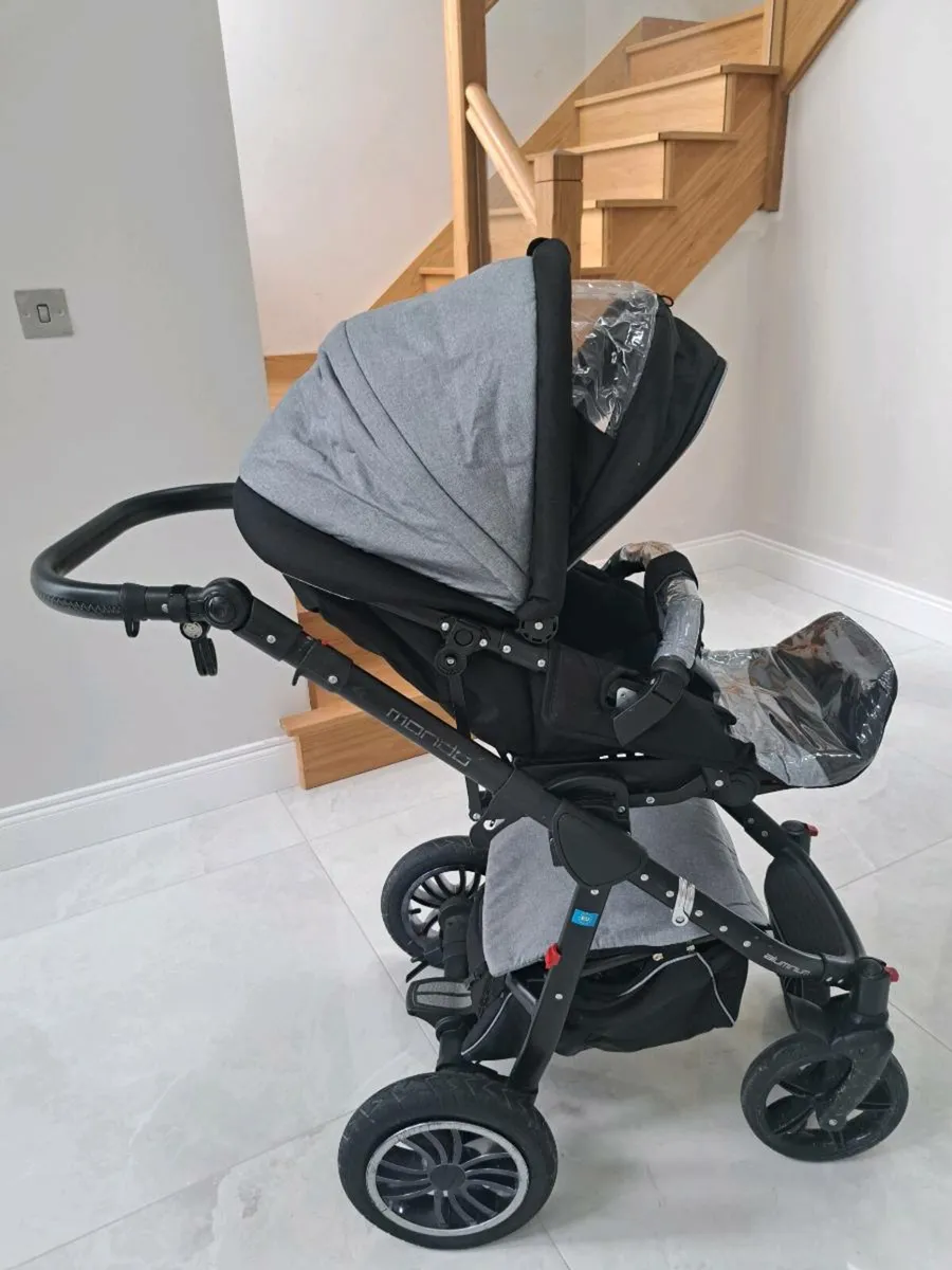 Baby Travel System - Image 3