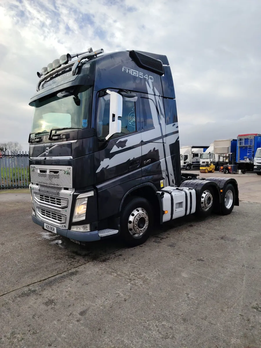 2016 Volvo FH 540 XL Globtrotter 4.1 WB - Image 1