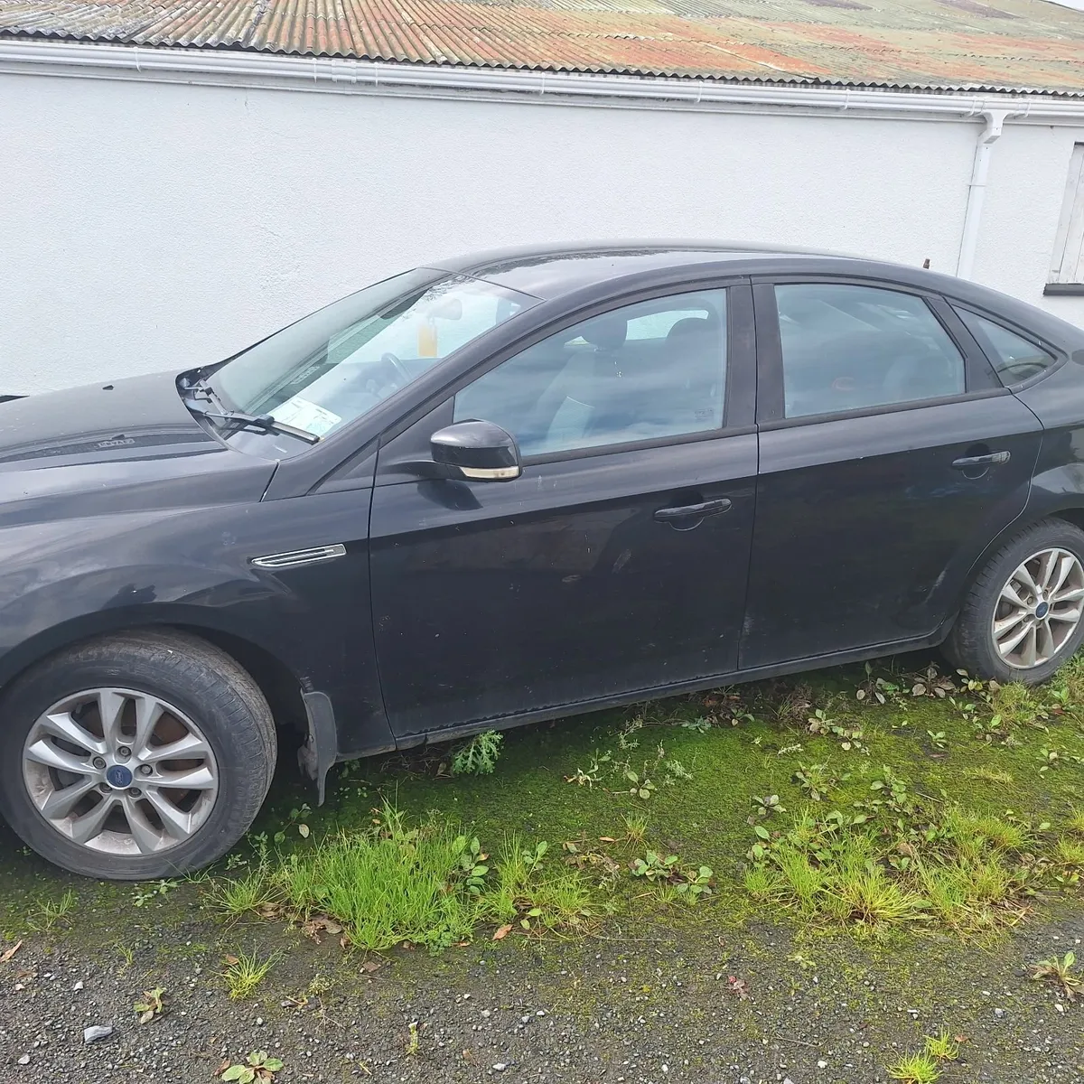 Ford Mondeo 2011 - Image 2