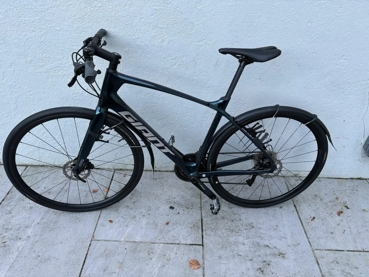 Giant FastRoad Advanced 1 - Image 1