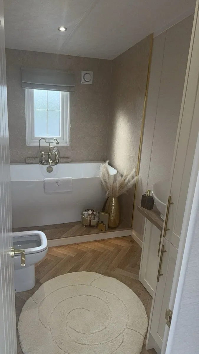 Bran new Chalet - Image 3