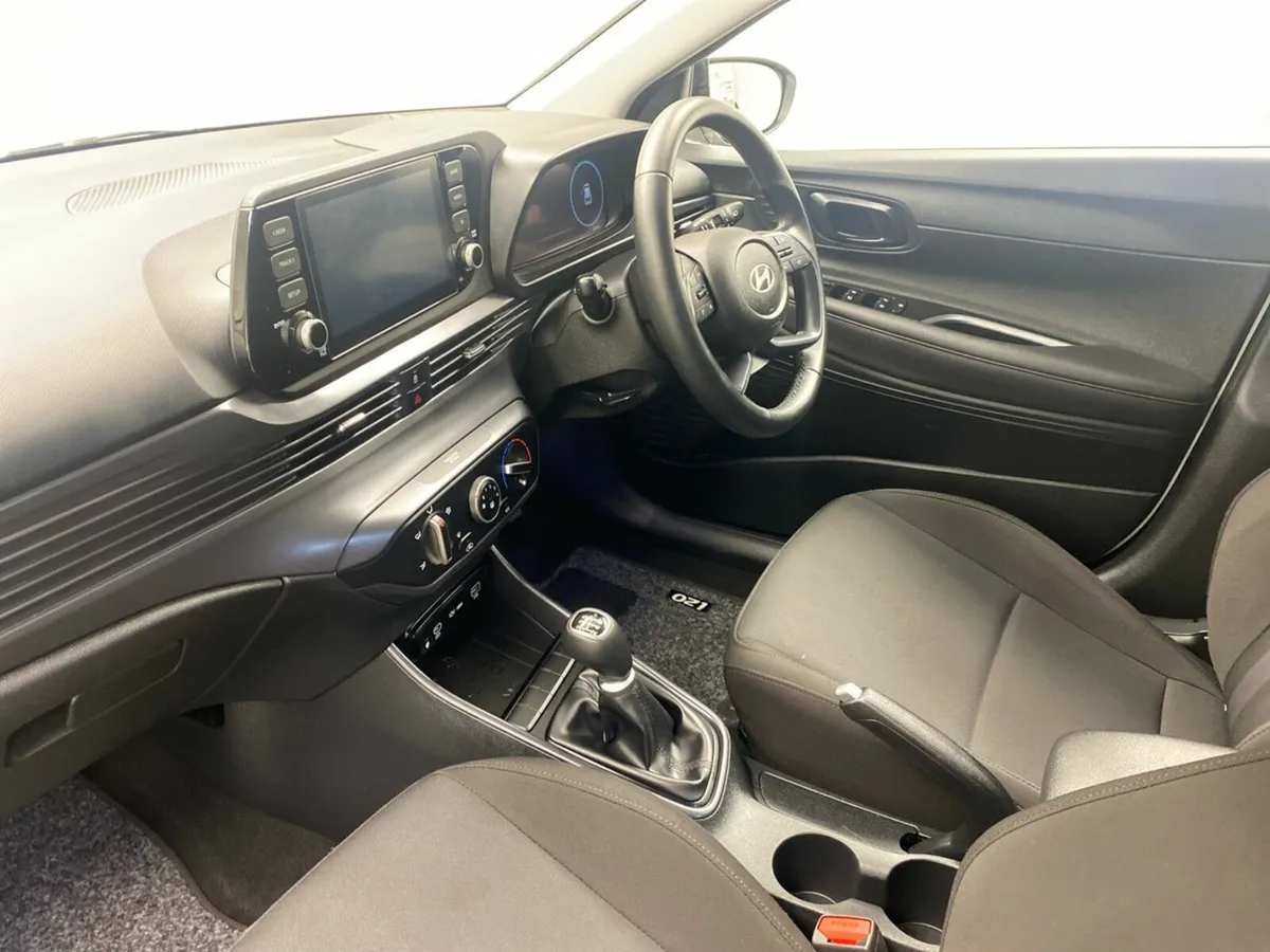 Hyundai i20 i20 Deluxe Plus - Image 3