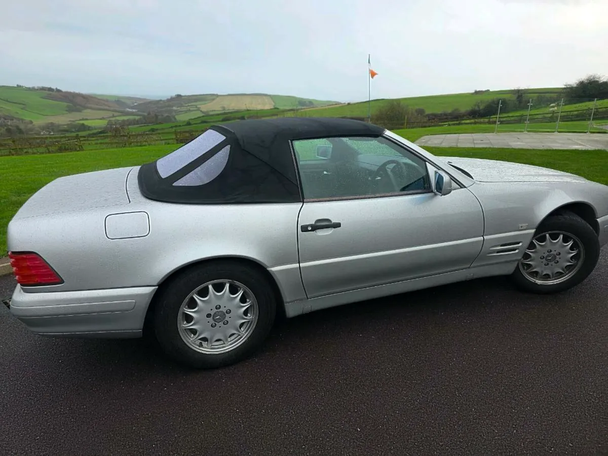 Mercedes SL - Image 1