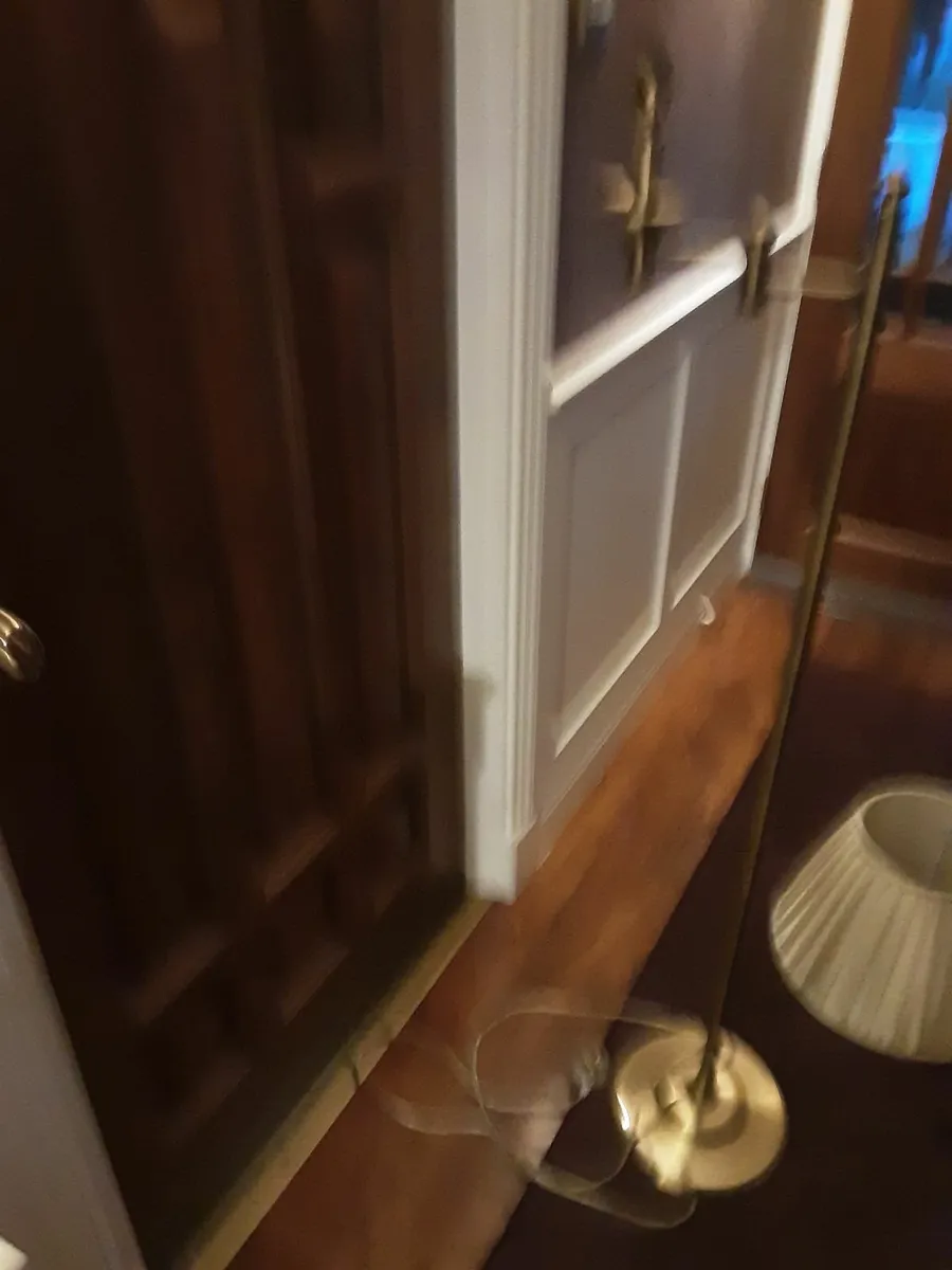 Standard brass heavy lamp with pleated shade colle - Image 2