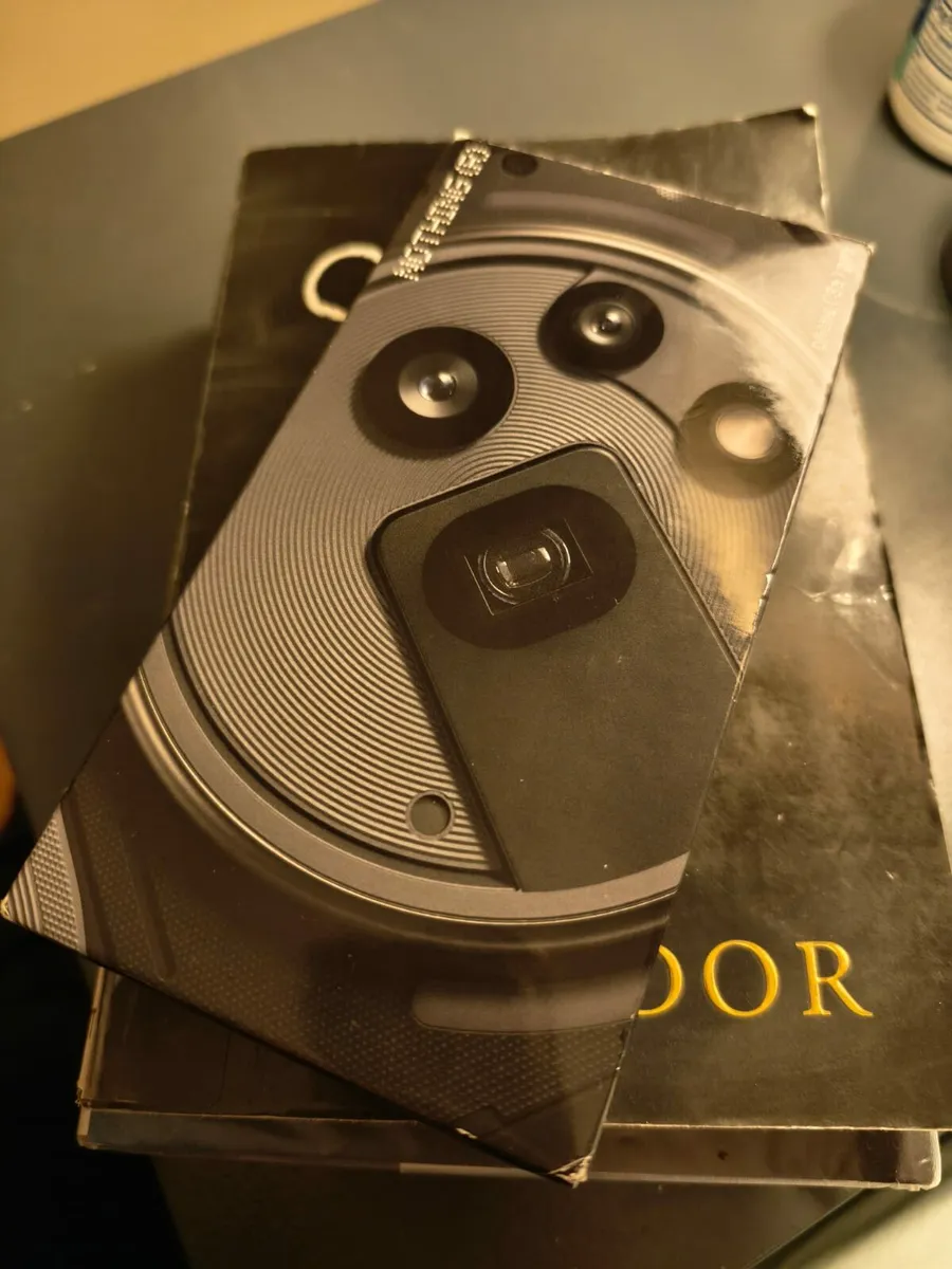 Nothing Phone 3a Pro - Image 1