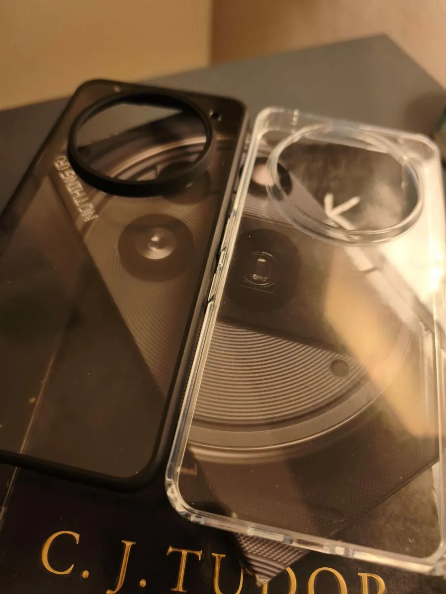 Nothing Phone 3a Pro - Image 3