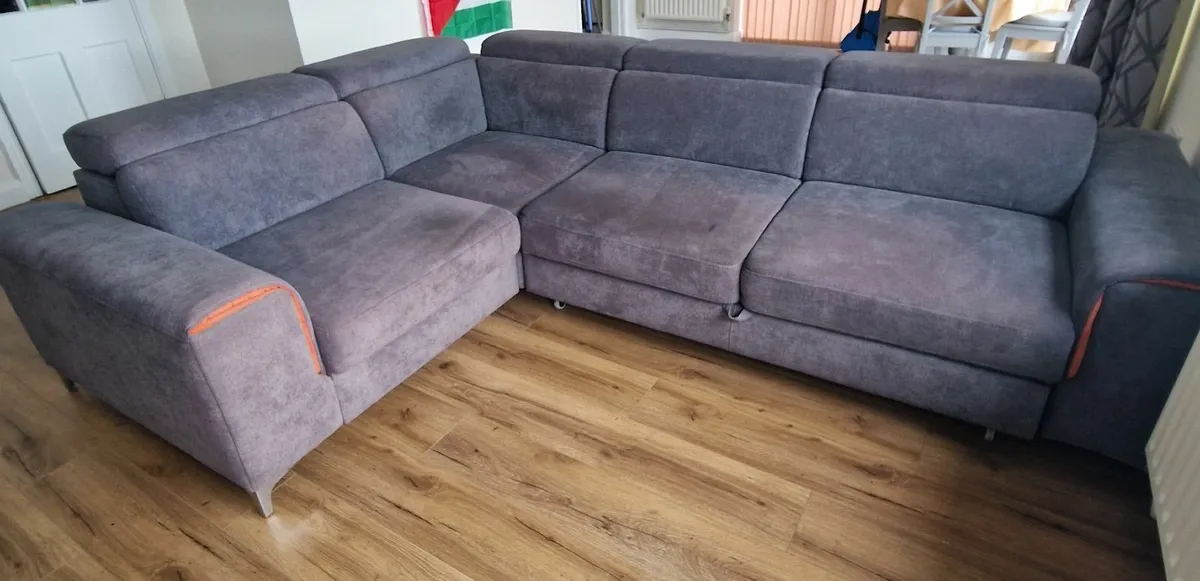 L shaped sofa bed - Image 1