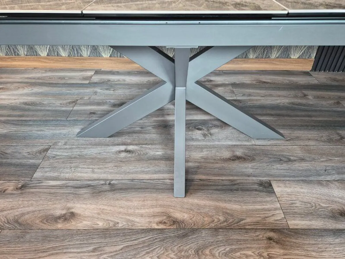 Dining Rom Table (Extendable) - Image 4