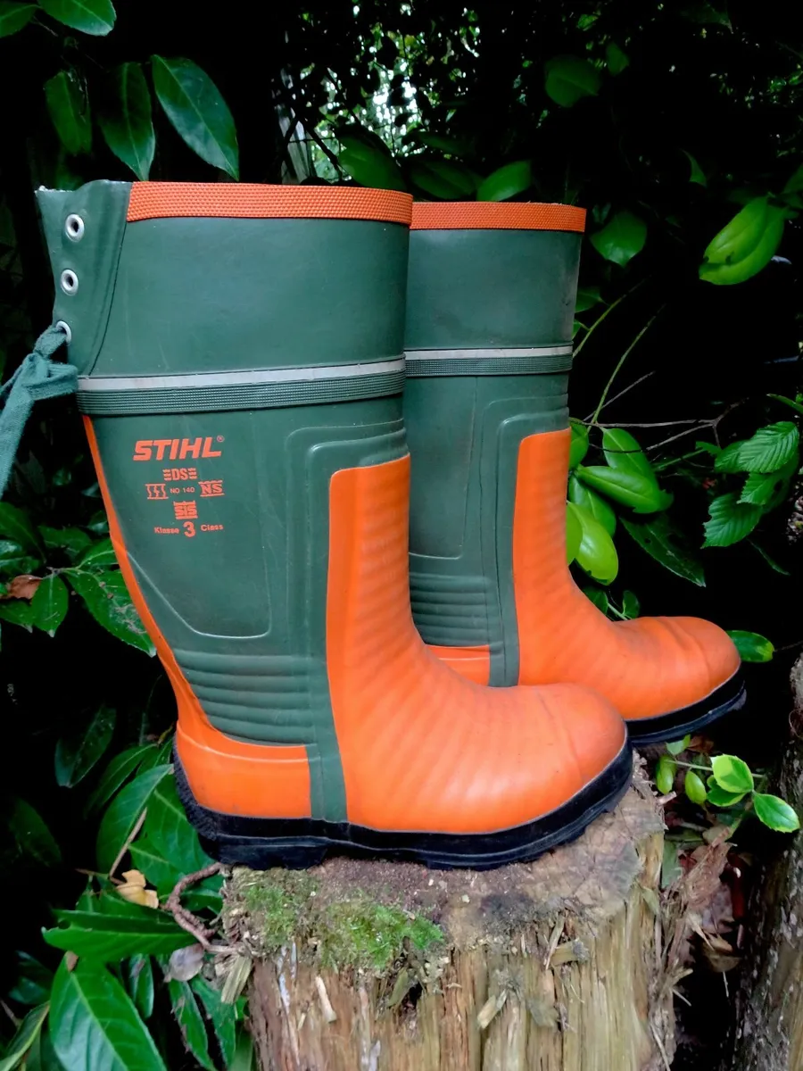 Stihl Chainsaw Safety Boots - Image 4