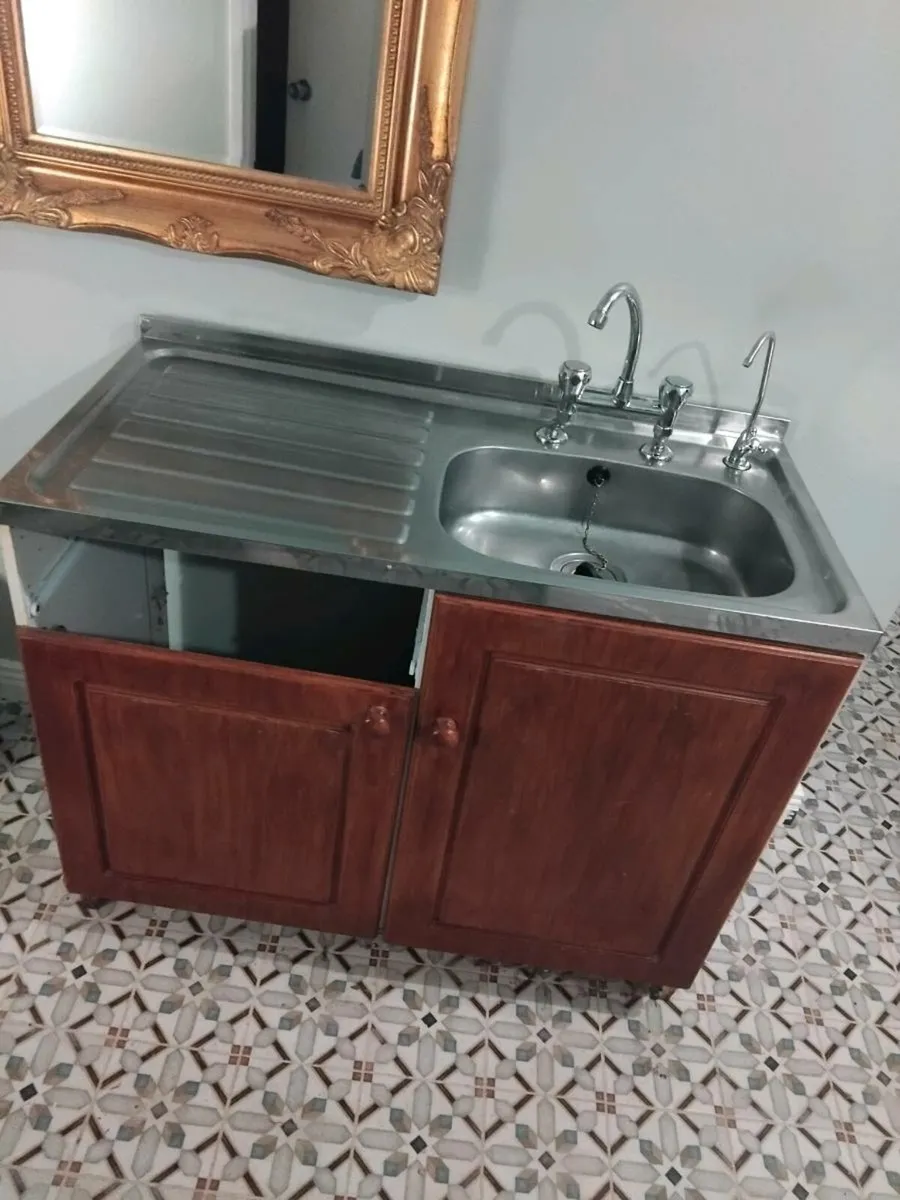 Kitchen sink with water filter - Image 2