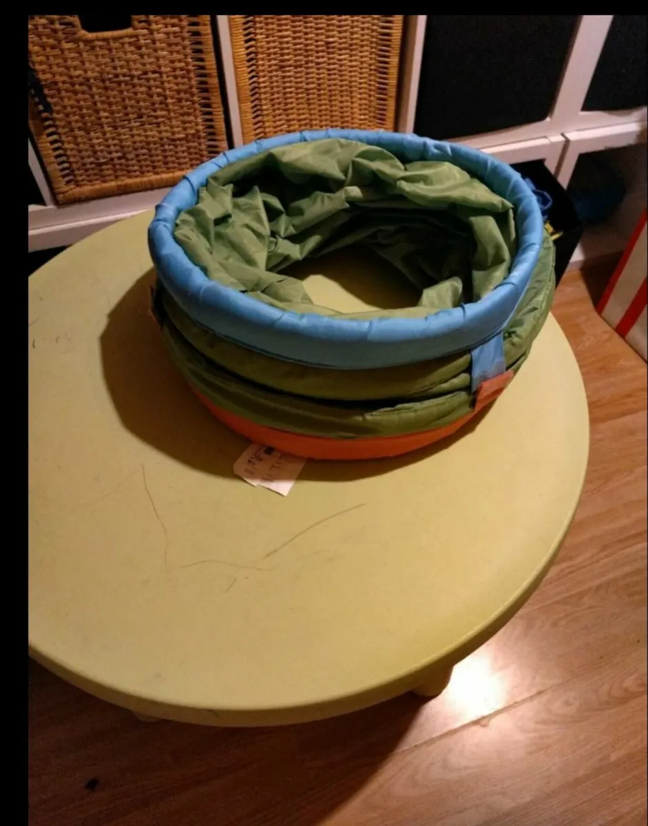 Kids table - Image 4