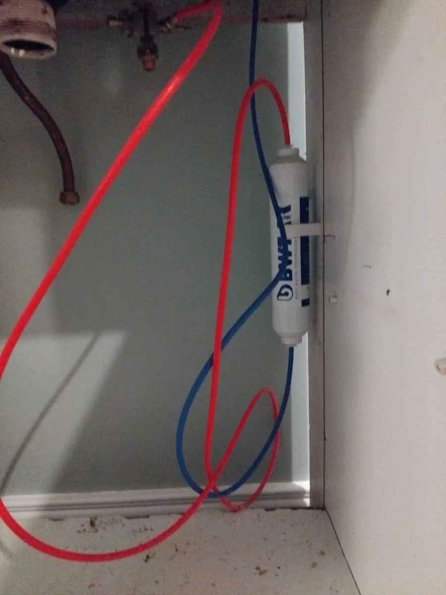 Kitchen sink with water filter - Image 3