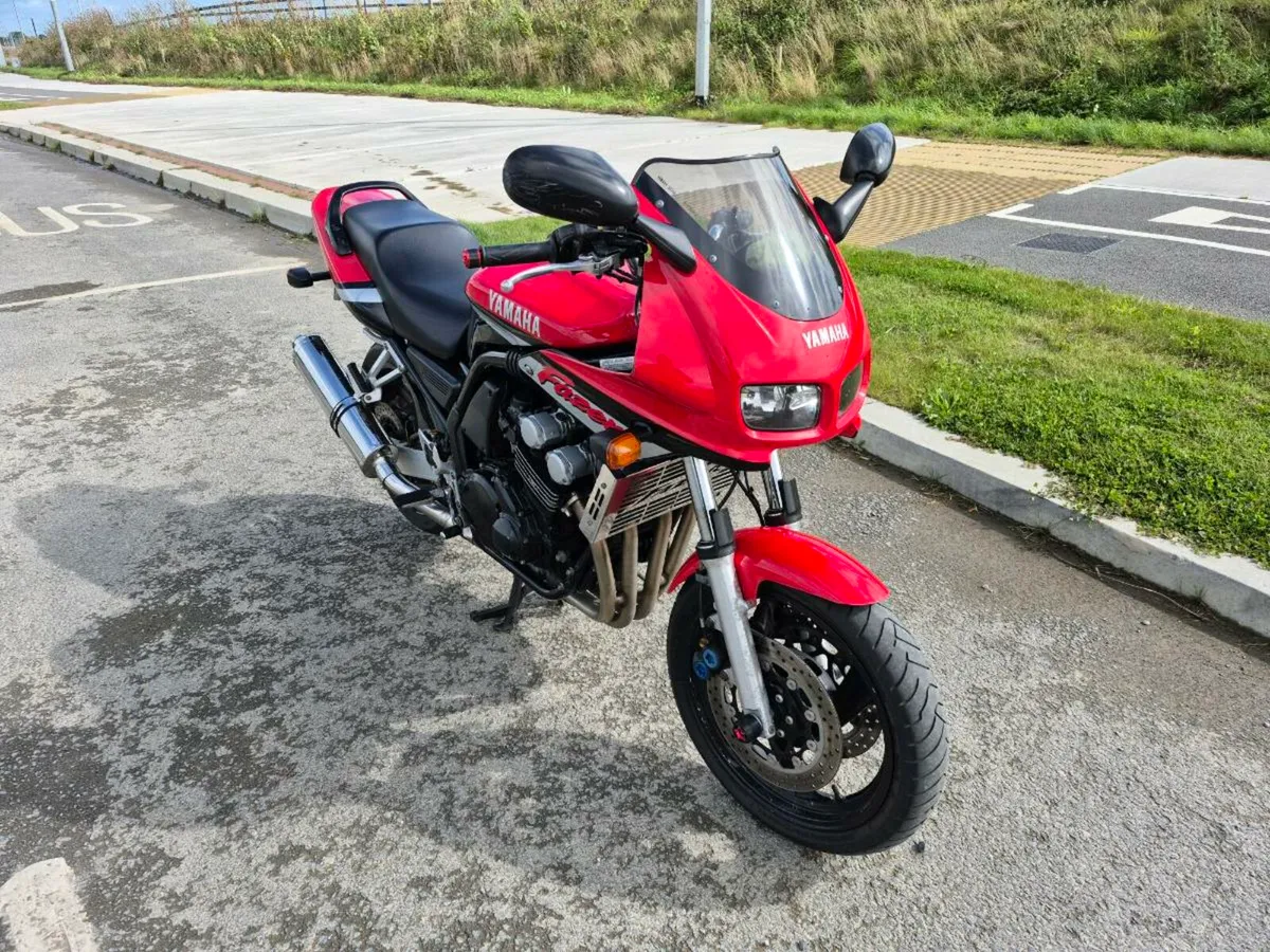 01 yamaha fzs600 - Image 2