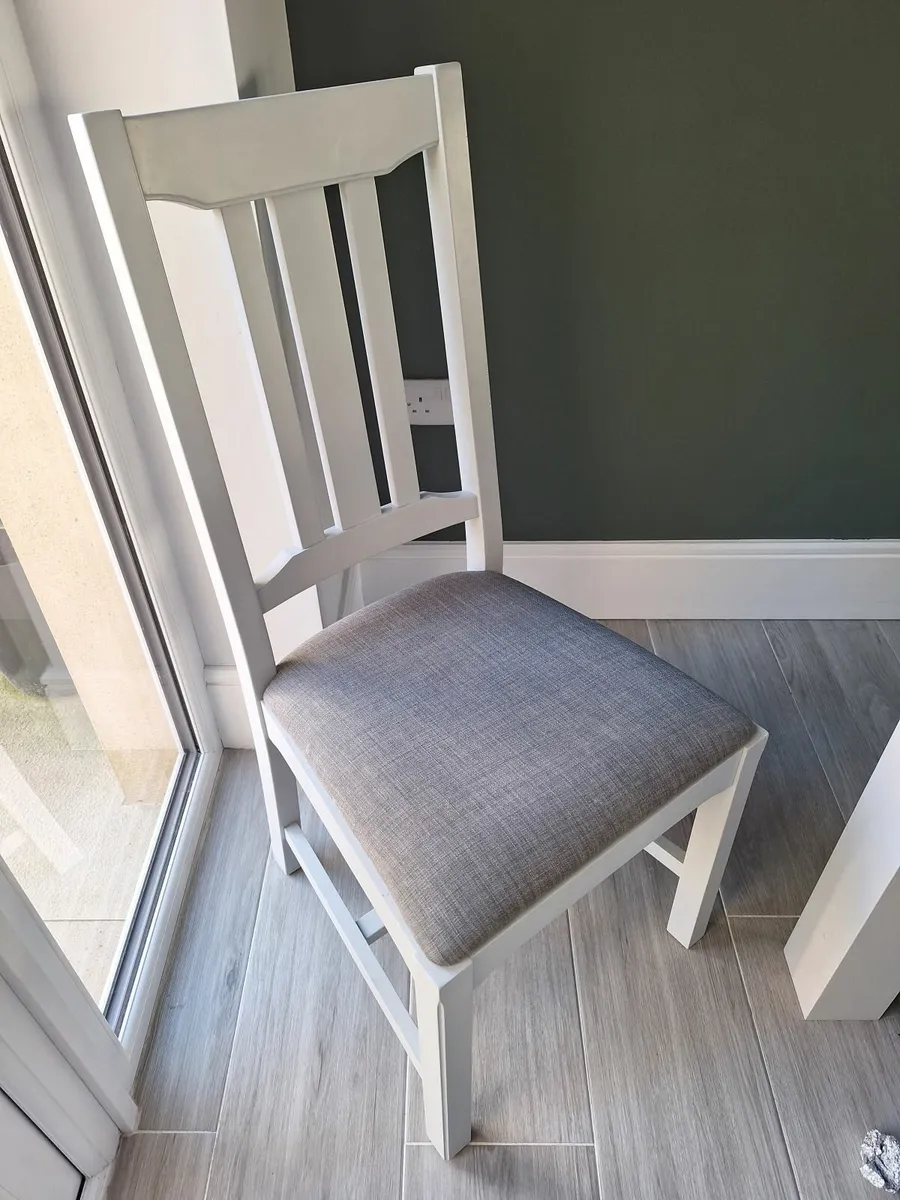 Kitchen chairs - Image 3