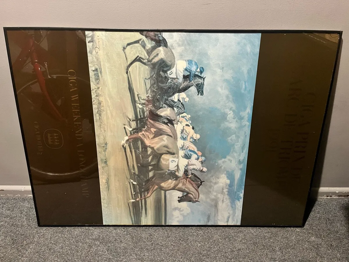 Big photo or picture frame with glass - Image 1