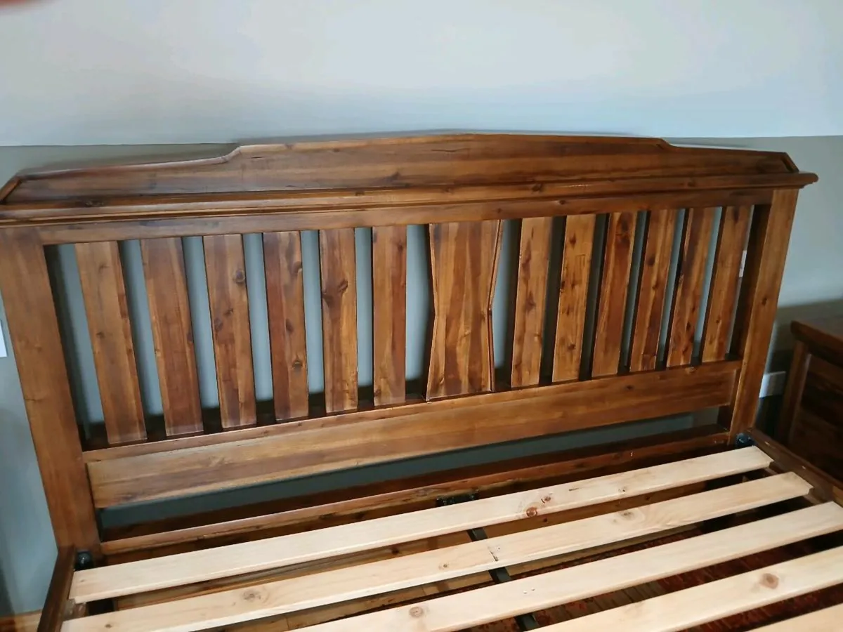 Bed frame - Image 2