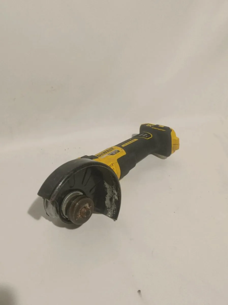 DeWalt Cordless Grinder - Image 3
