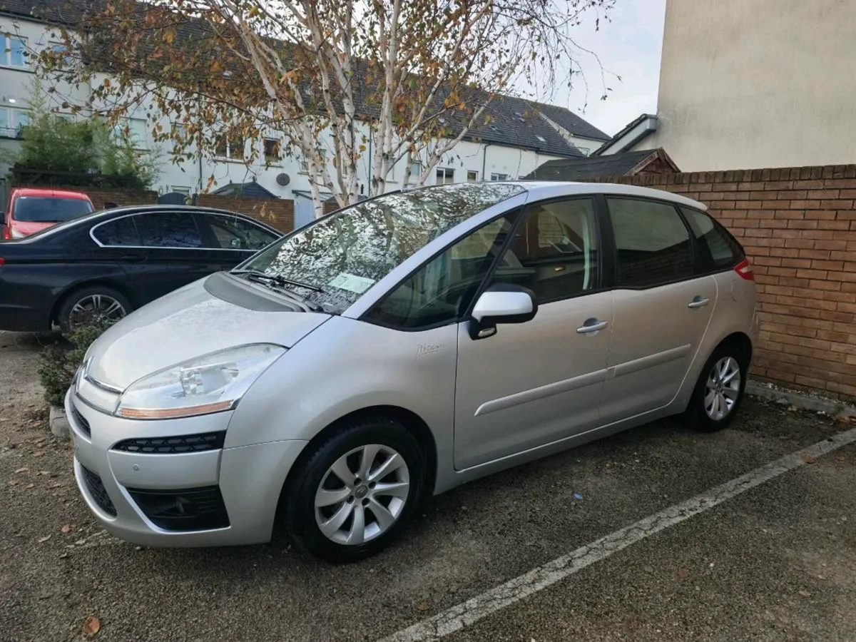 Citroen C4 Picasso 1.7 Petrol Long NCT - Image 1