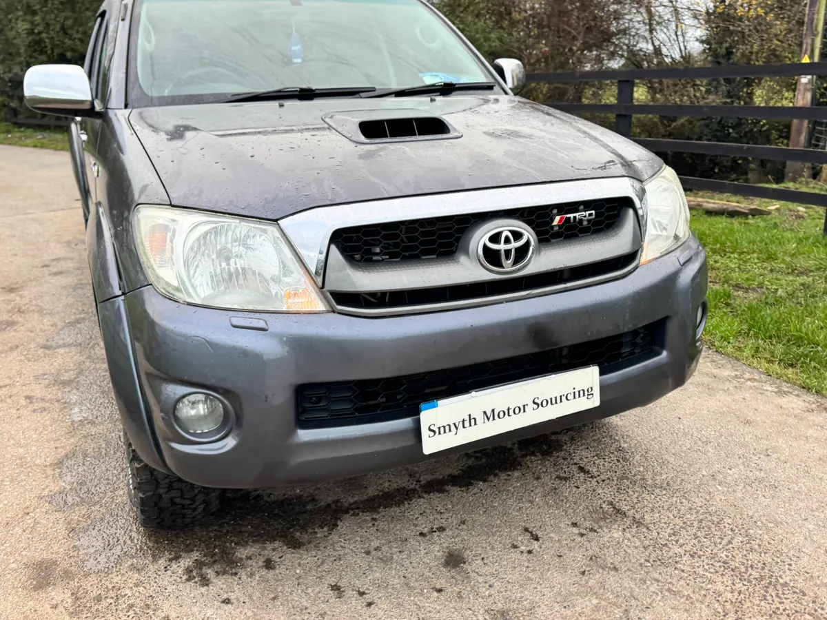 2011 Toyota Hilux 2.5L D4D Bargain****No Vat 194k - Image 4