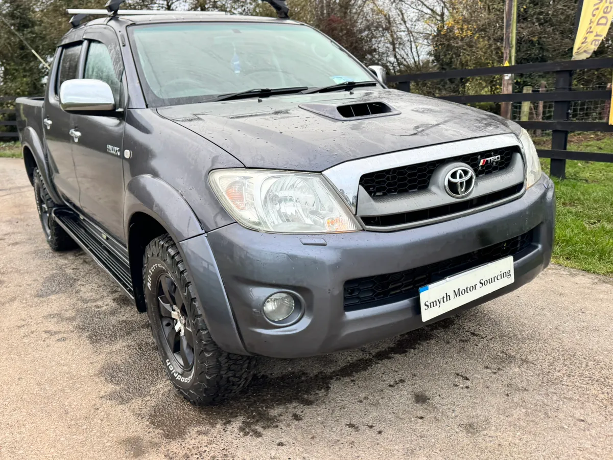 2011 Toyota Hilux 2.5L D4D Bargain***** - Image 3