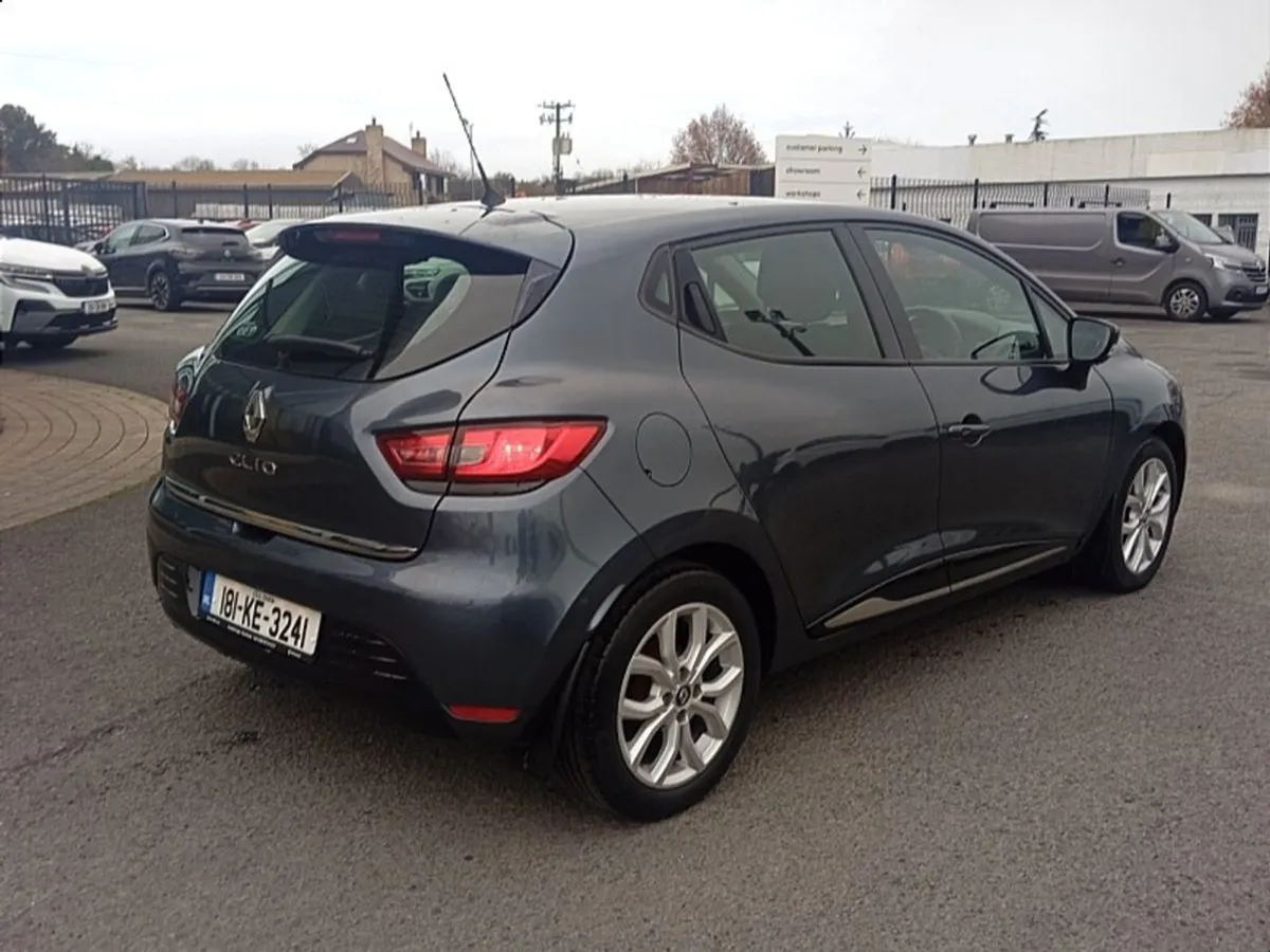 Renault Clio 1.2 16V 75 Dynamique NAV - Image 2