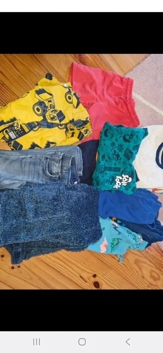 Boys clothes Age 3-4 - Image 1