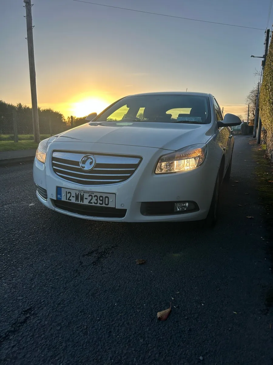 2012 Vauxhall Insignia 90,000kms! - Image 1