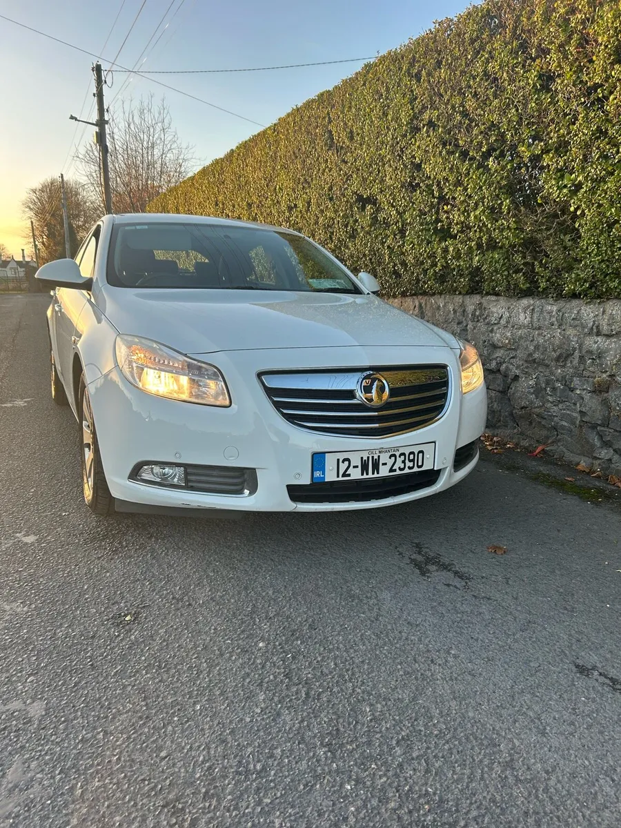 2012 Vauxhall Insignia 90,000kms! - Image 3