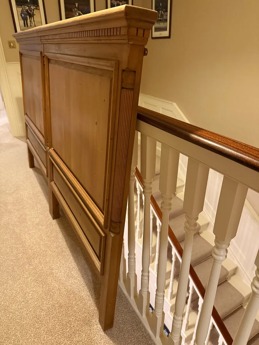 Strawbridge 7’ Superking Pine Headboard - Image 2