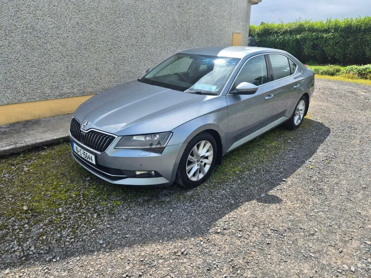 Skoda Superb 161 - Image 1