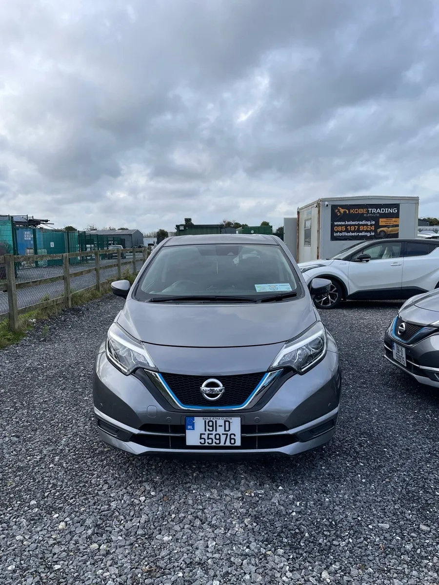 2019 Nissan Note E-Power 1.2 excellent condition - Image 2