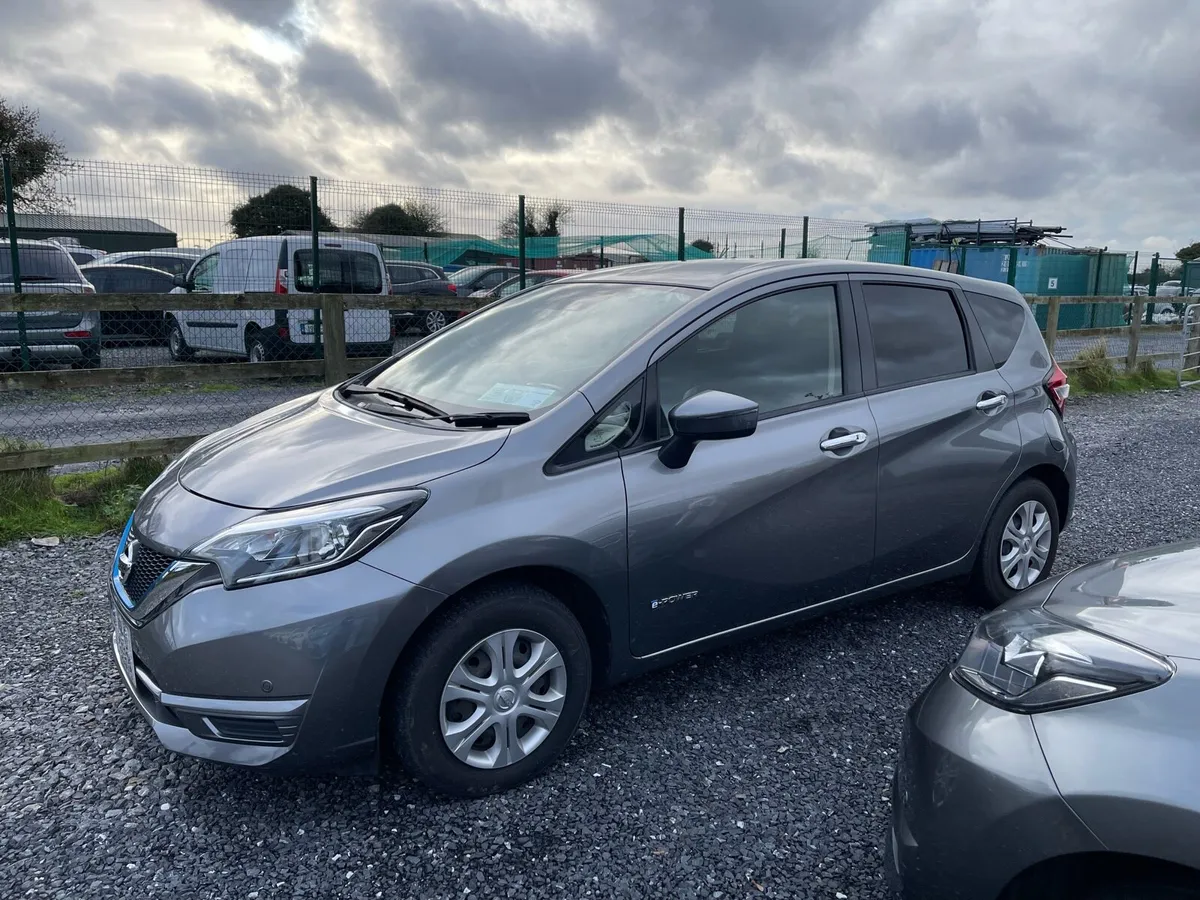 2019 Nissan Note E-Power 1.2 excellent condition - Image 3