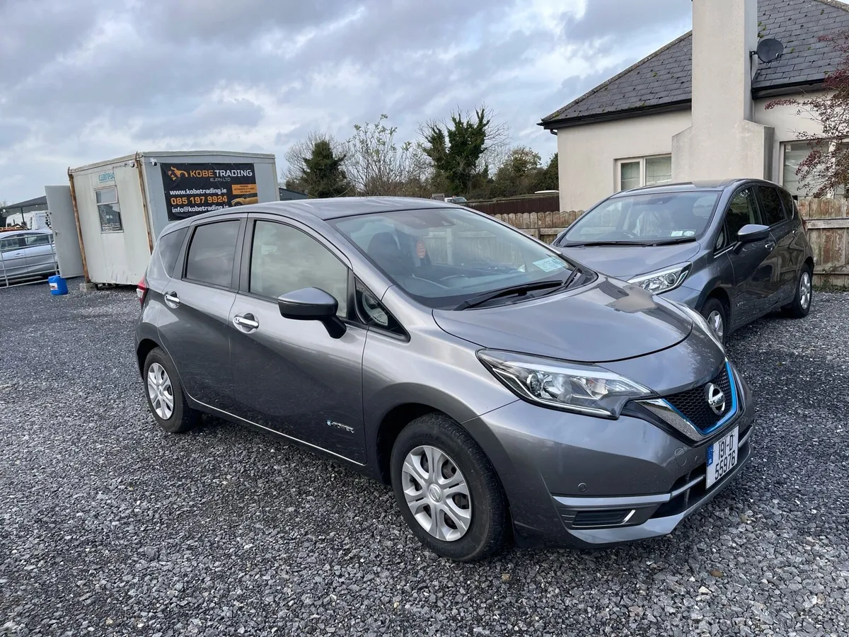 2019 Nissan Note E-Power 1.2 excellent condition - Image 4