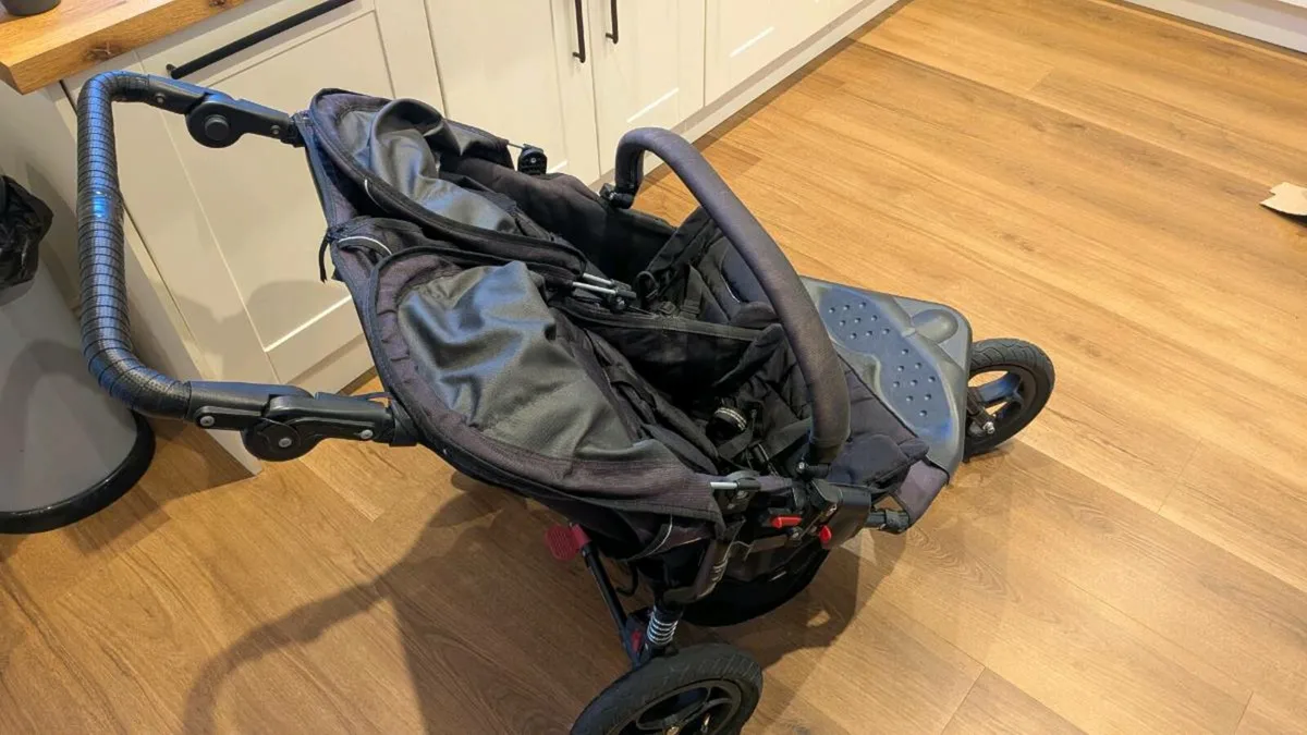 Out n About double buggy - Image 2