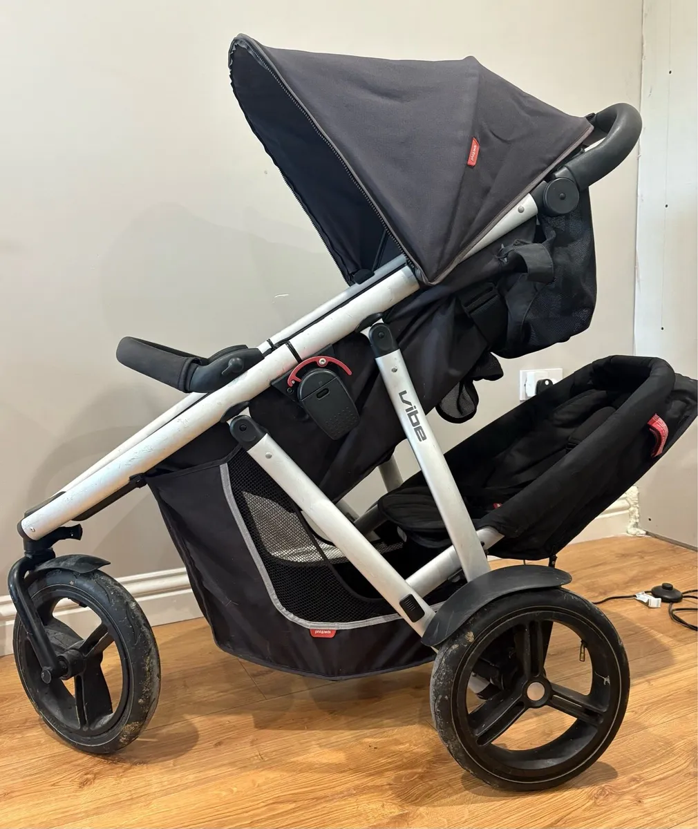 Phil and Teds double buggy - Image 1