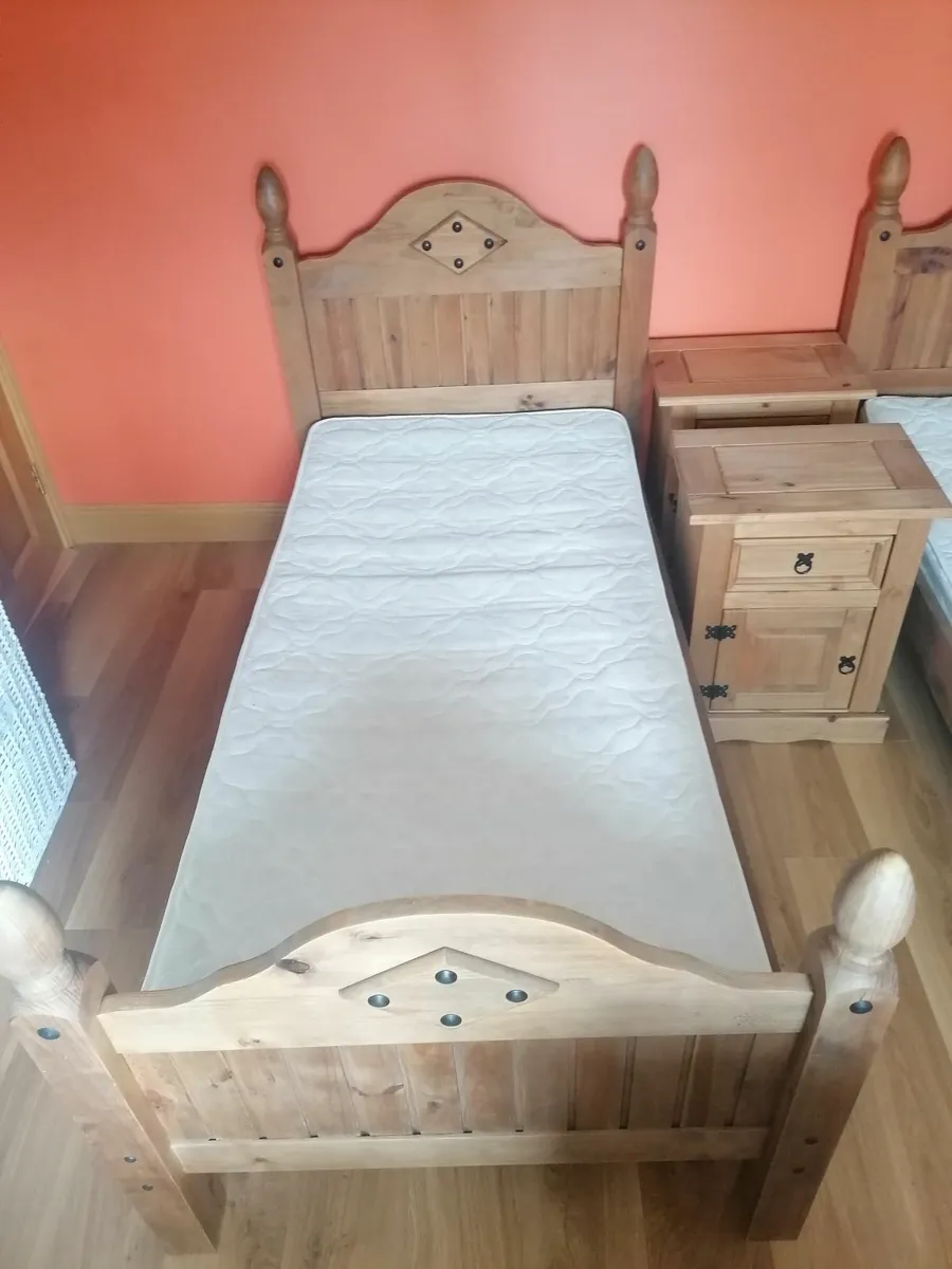 2 x Mexican Pine single beds with lockers - Image 4