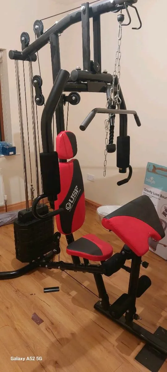 Multi gym. - Image 1