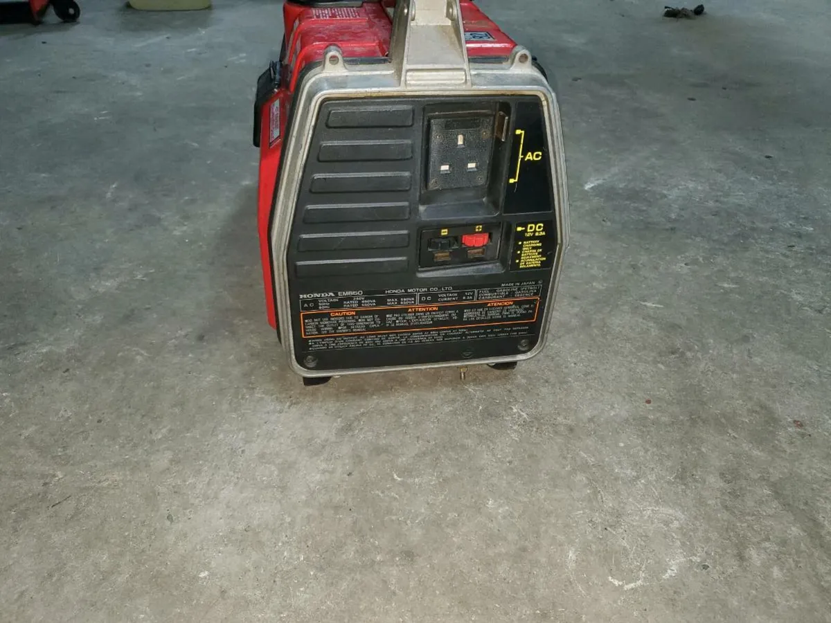 Honda EM650 Generator - Image 4