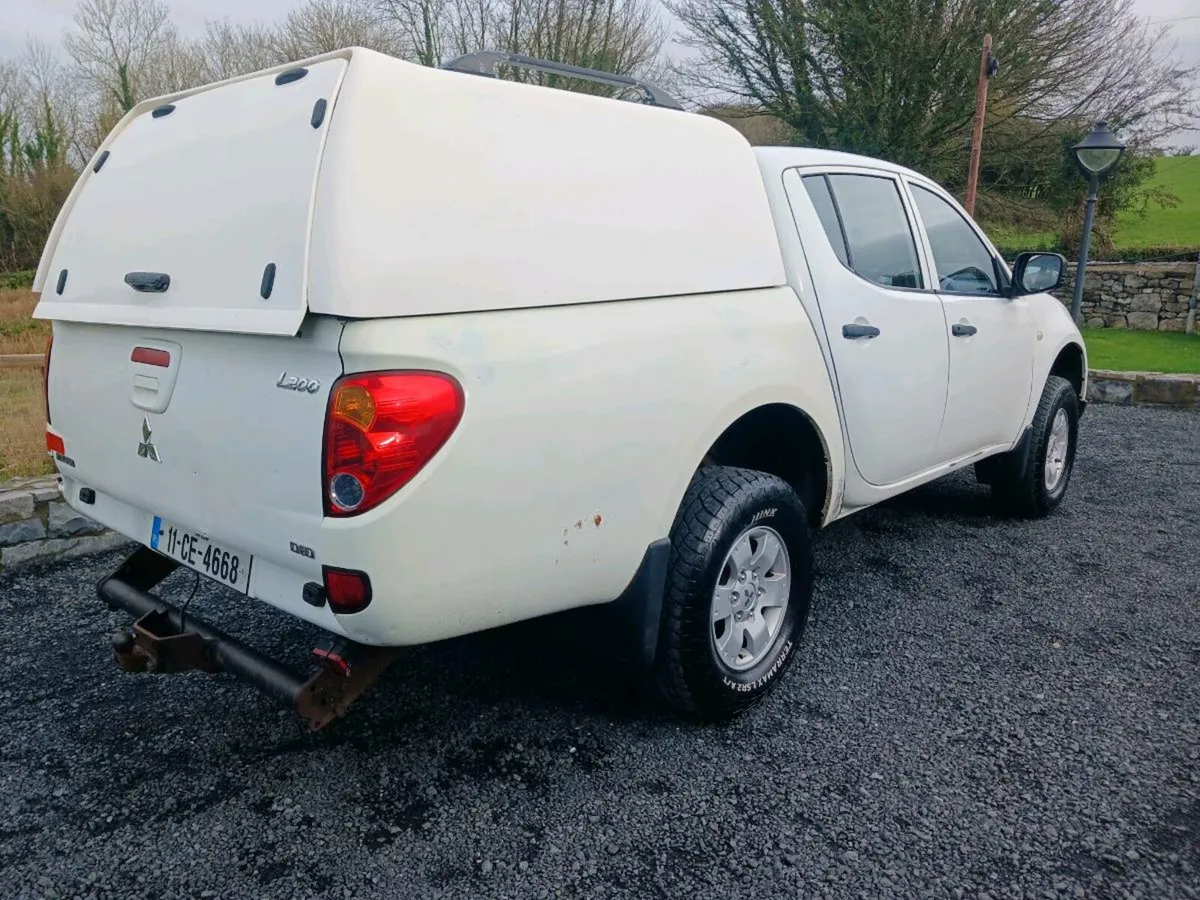 Mitsubishi L200 DID DCAB 4WRK - Image 3