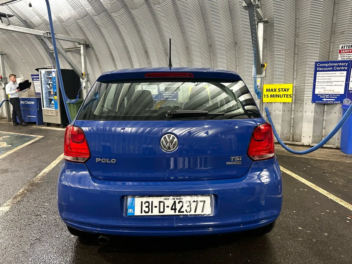 131 Blue Volkswagen Polo - Image 2