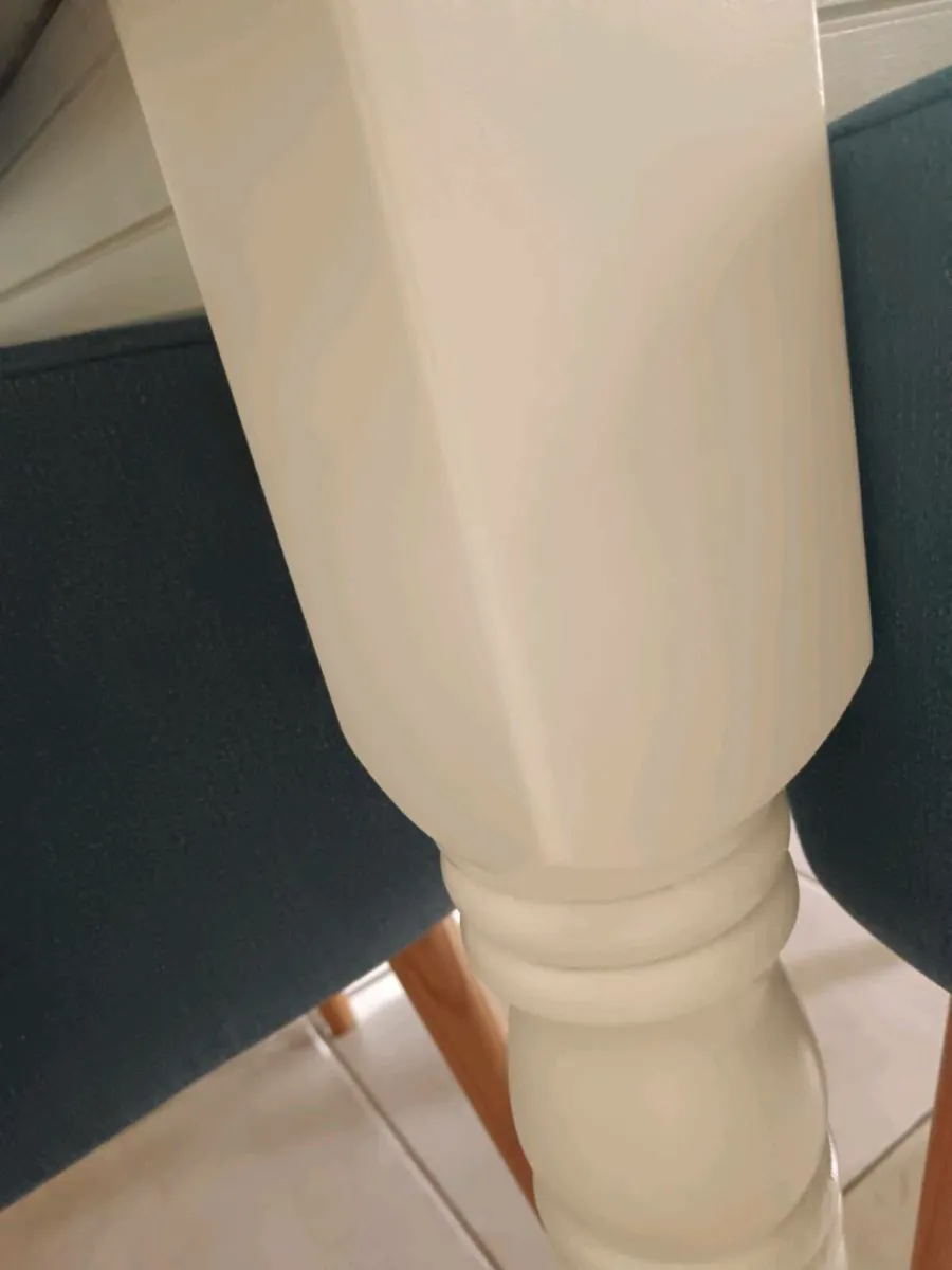 Dining table and chairs - Image 2