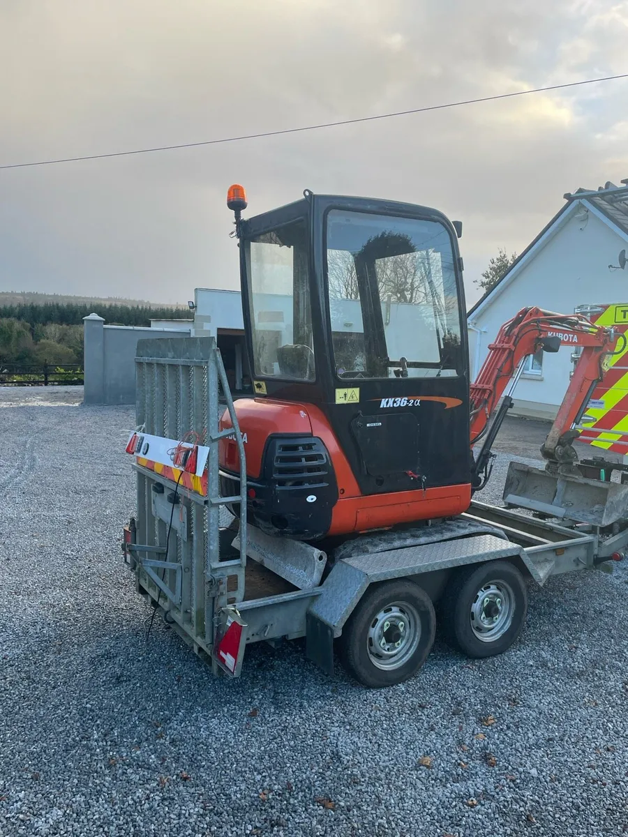 Kubota 1.5tone mini digger - Image 3