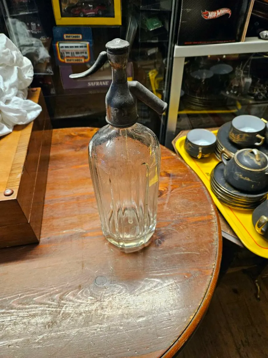 Vintage Retro Soda Water Bottle - Image 4
