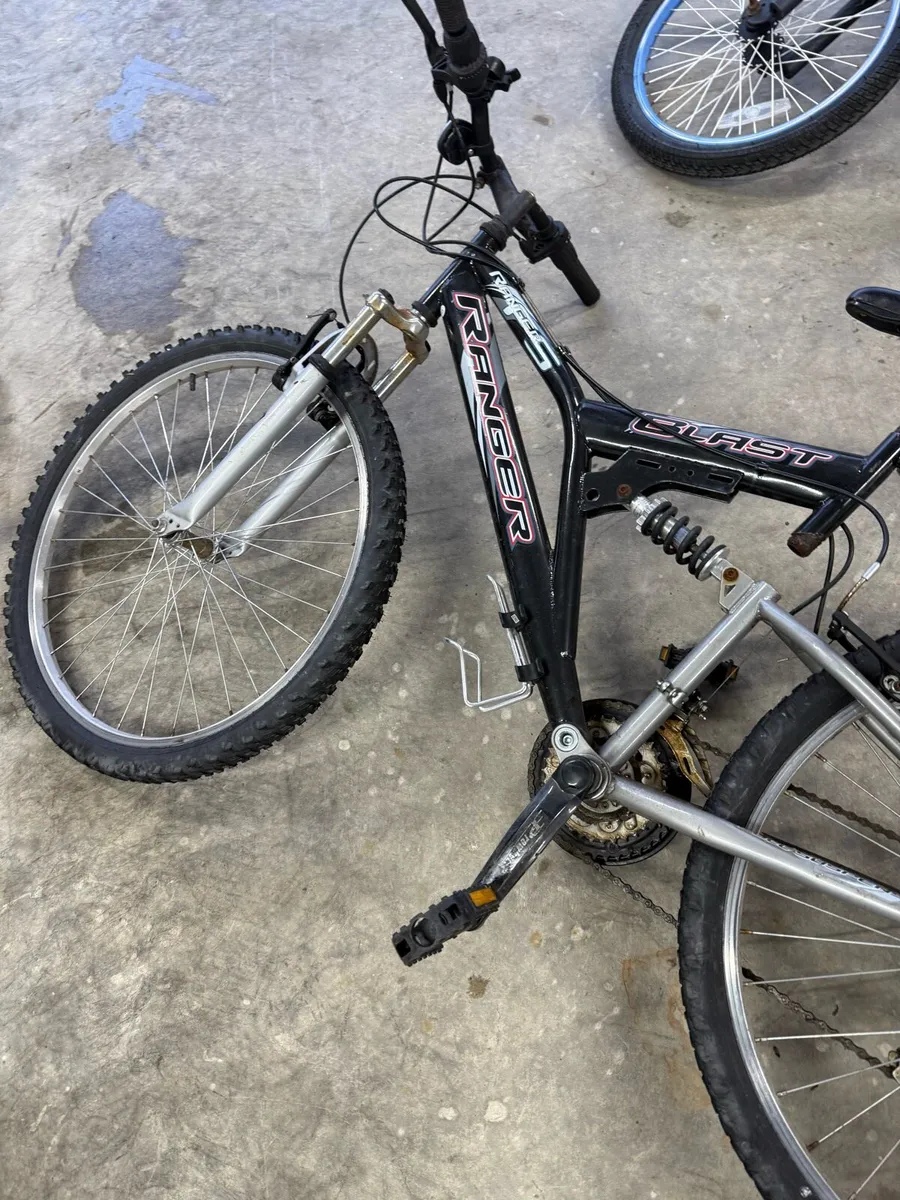 Mountain Bike - Image 2