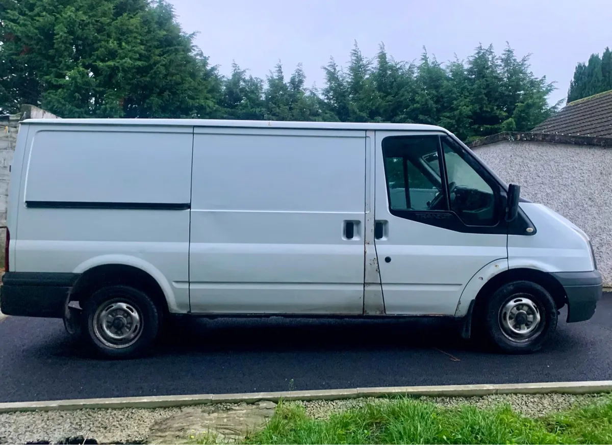 Ford Transit 2.2 TDCI LWB - Image 4